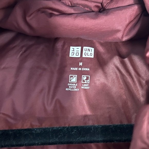 UNIQLO COAT - Picture 2 of 4